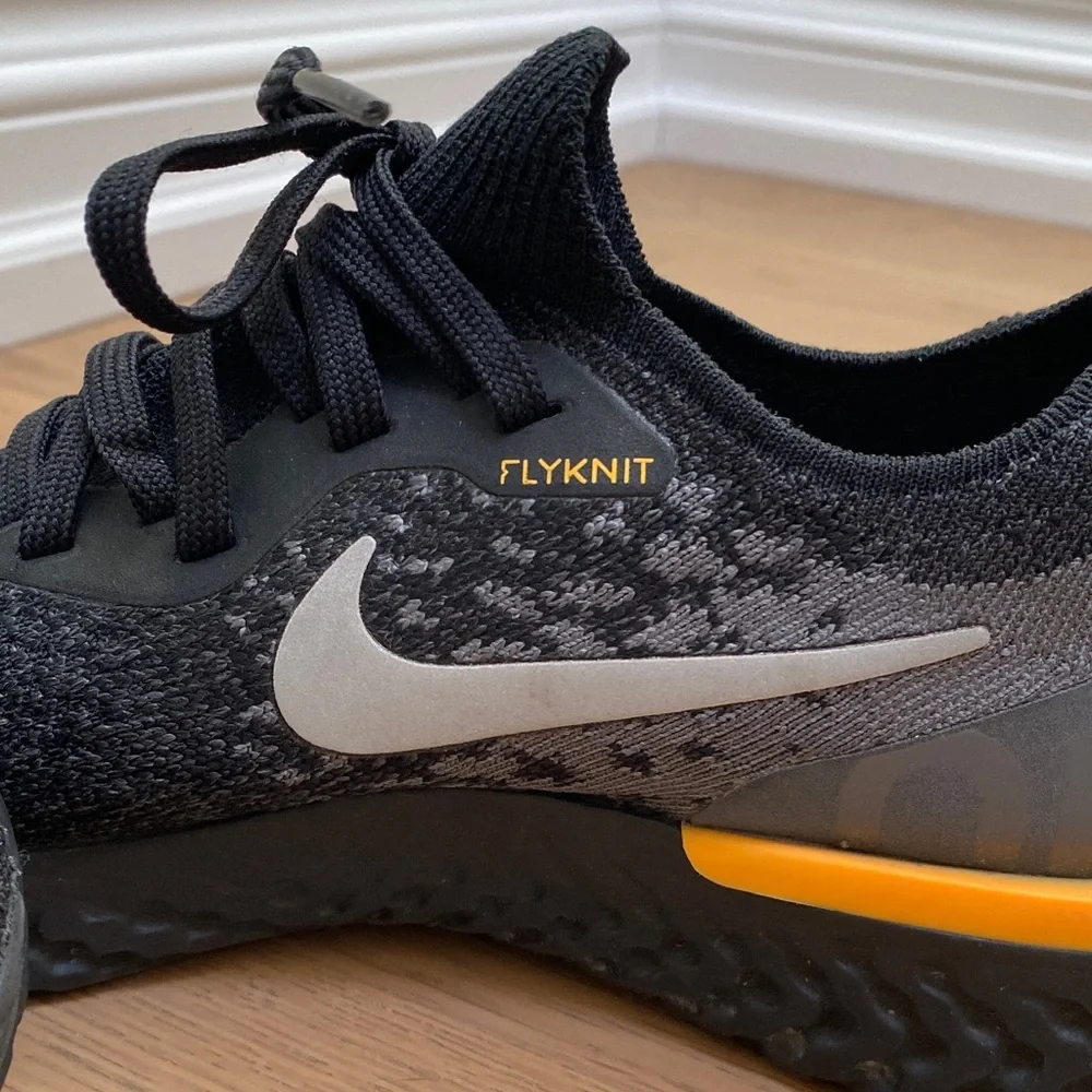 Nike Epic React Flyknit 2 Black and Gray Sneakers with Orange Detail, 6 1/2 or 7 - Picture 4 of 16